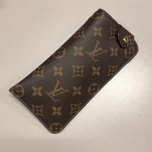 RARE Authentic Louis Vuitton Lunettes MM